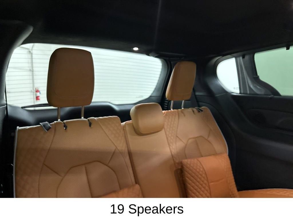 2023 Chrysler Pacifica Pinnacle