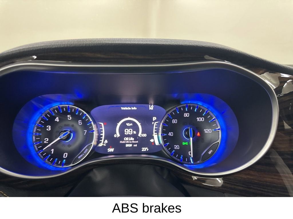 2023 Chrysler Pacifica Pinnacle