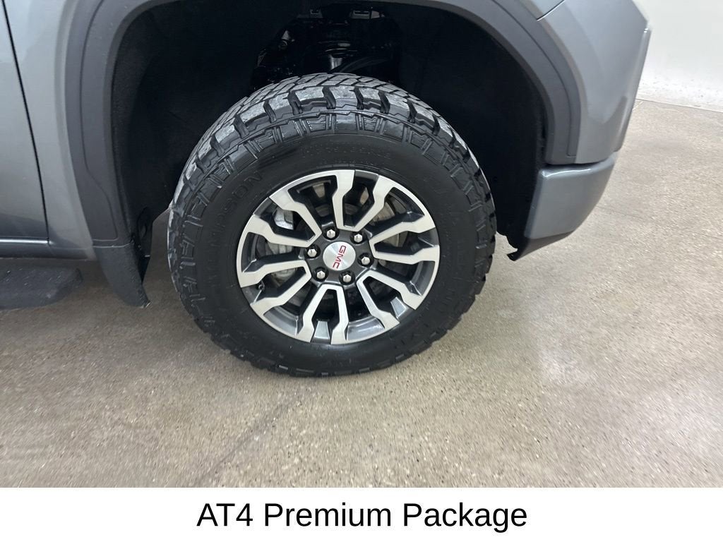 2022 GMC Sierra 1500 Limited AT4