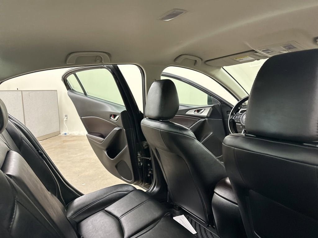 2017 Mazda Mazda3 4-Door Touring