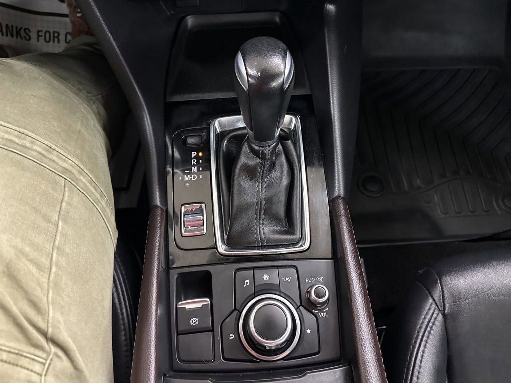 2017 Mazda Mazda3 4-Door Touring