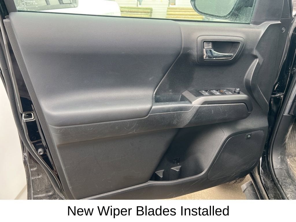 2023 Toyota Tacoma 4WD SR