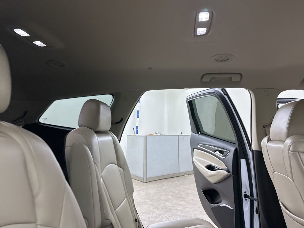 2021 Buick Enclave Essence