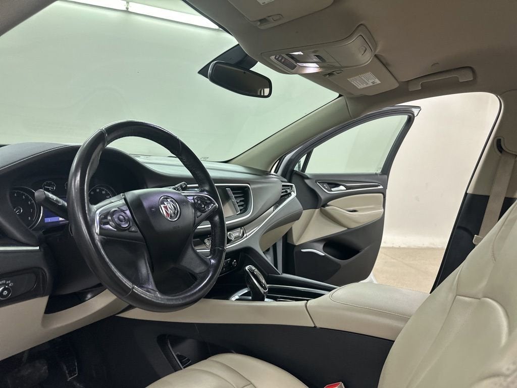 2021 Buick Enclave Essence