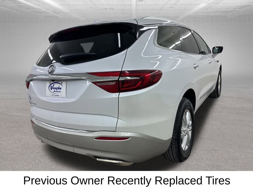 2021 Buick Enclave Essence