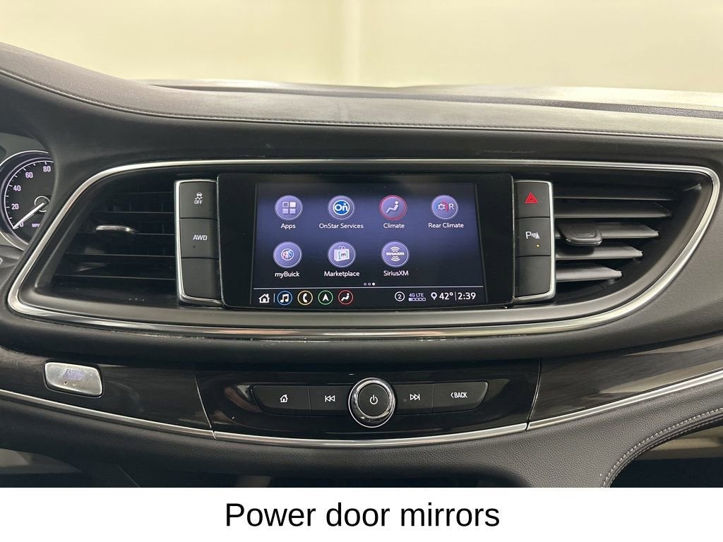 2021 Buick Enclave Essence