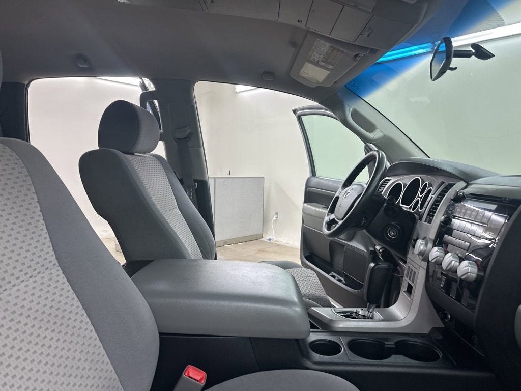 2008 Toyota Tundra 4WD Truck SR5