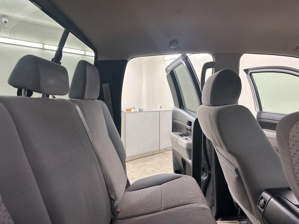 2008 Toyota Tundra 4WD Truck SR5