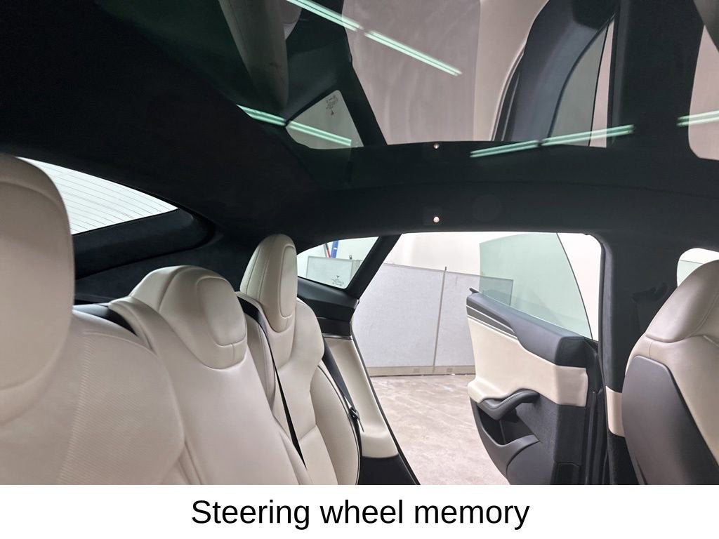 2021 Tesla Model S Plaid