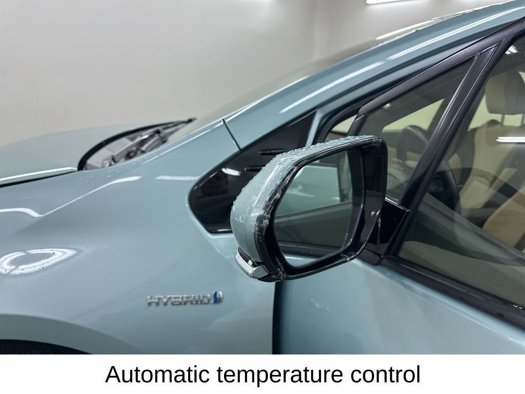 2017 Toyota Prius Two