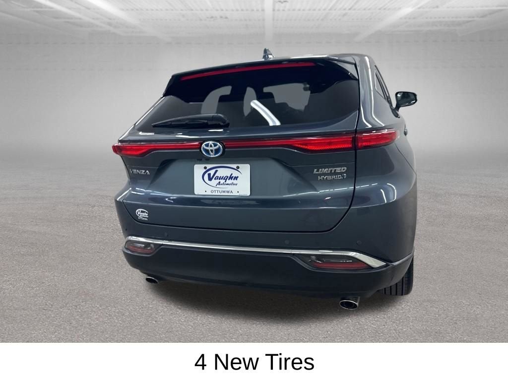 2021 Toyota Venza LE