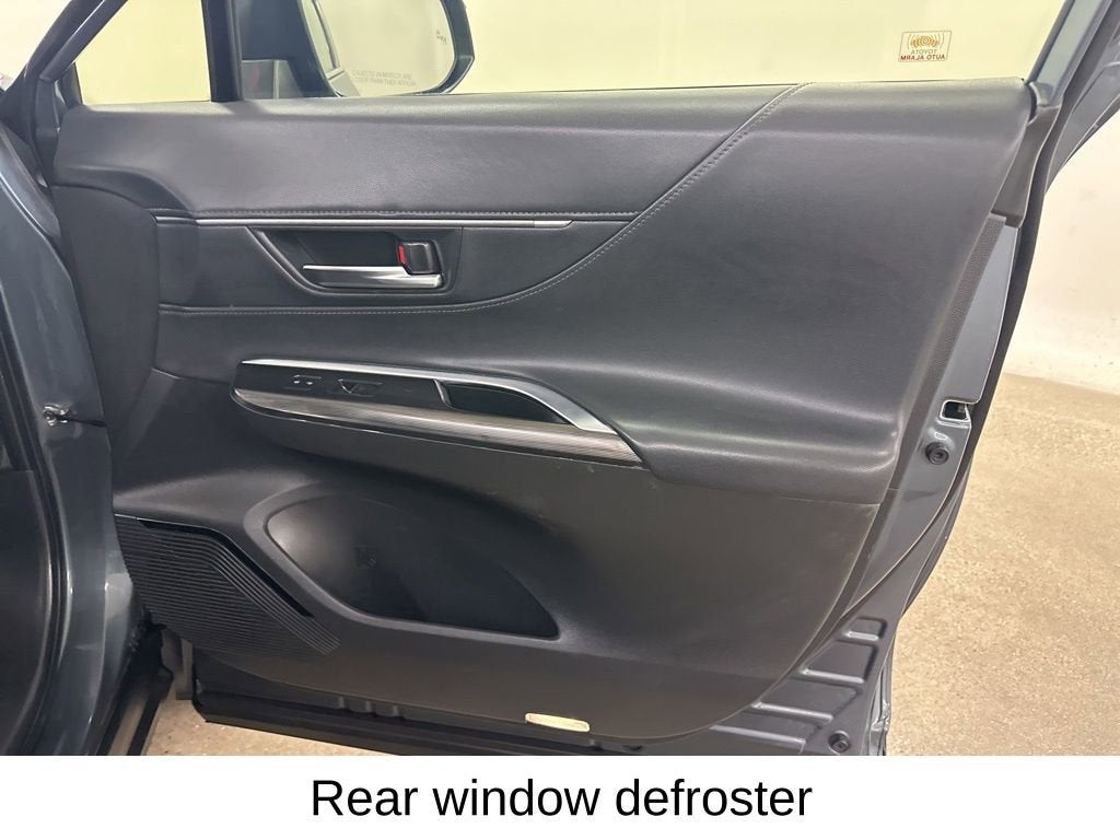 2021 Toyota Venza LE