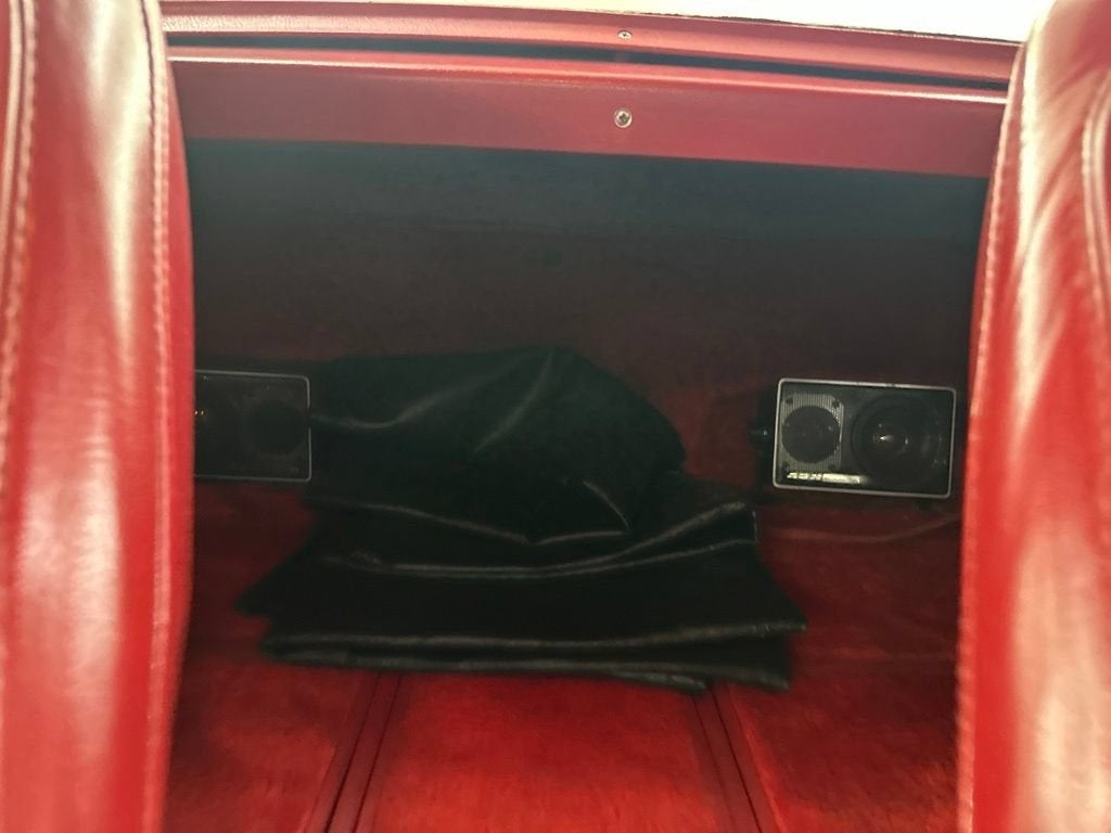 1977 Chevrolet Corvette Base