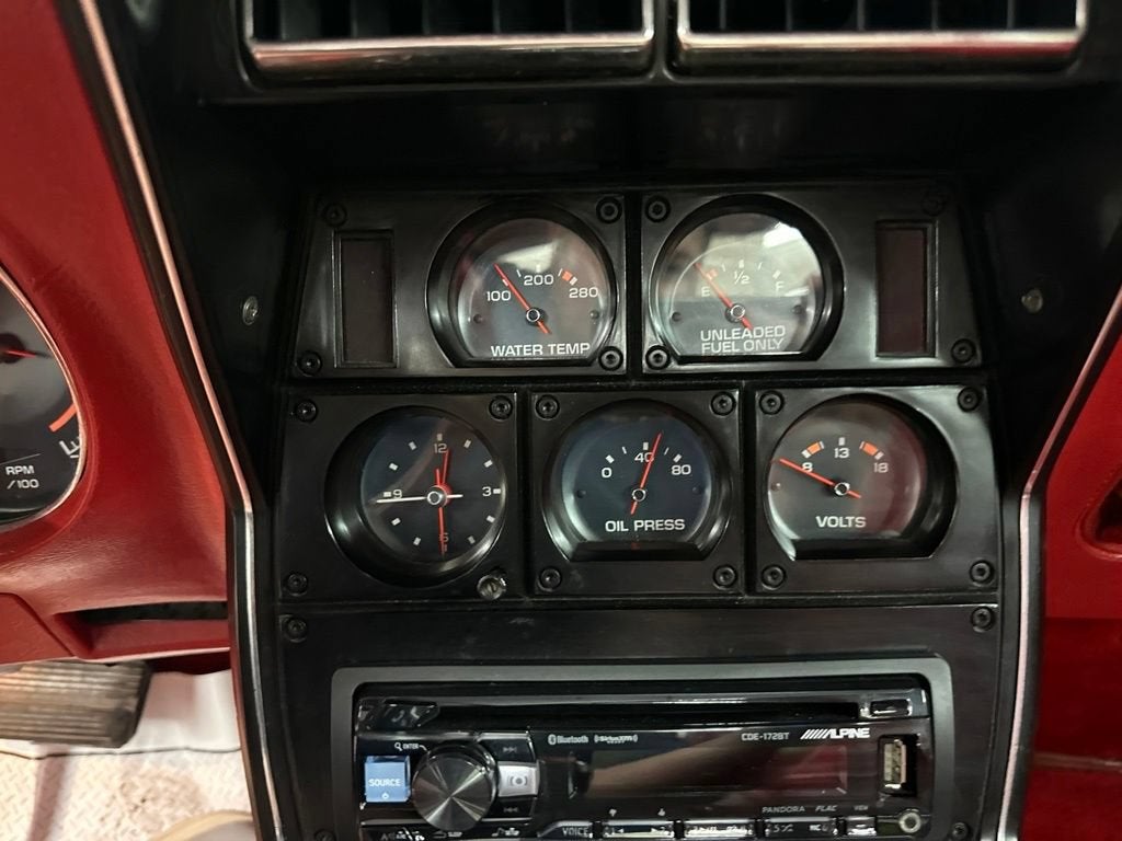 1977 Chevrolet Corvette Base