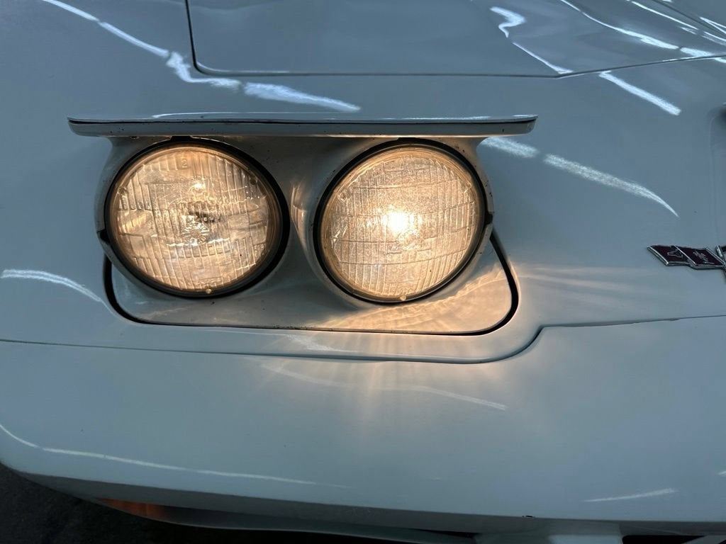 1977 Chevrolet Corvette Base