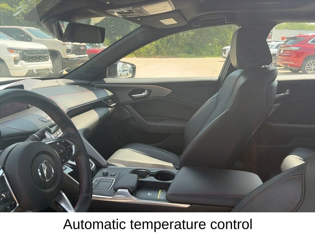 2022 Acura TLX w/A-Spec Package