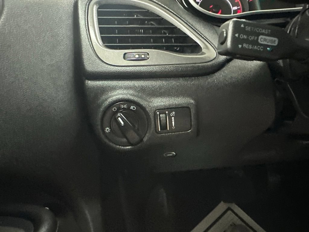 2013 Dodge Dart SE
