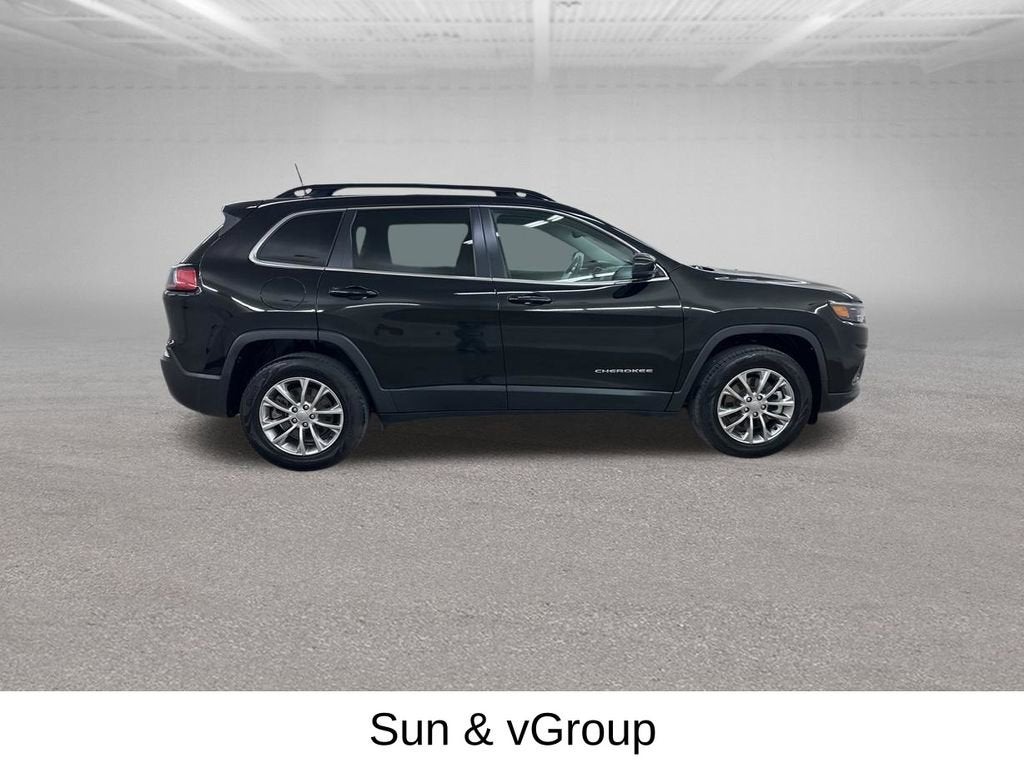 2022 Jeep Cherokee Latitude Lux