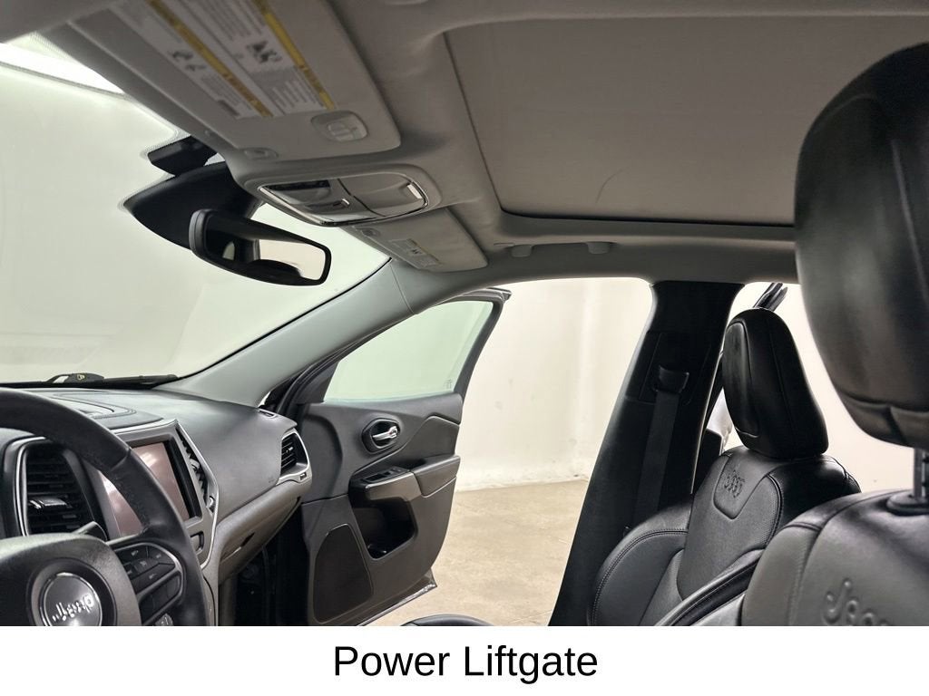 2022 Jeep Cherokee Latitude Lux
