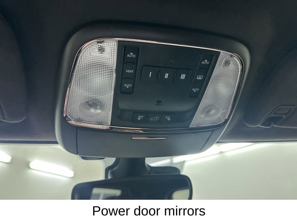 2017 Jeep Grand Cherokee Summit