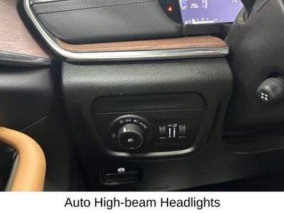 2023 Jeep Grand Cherokee Summit