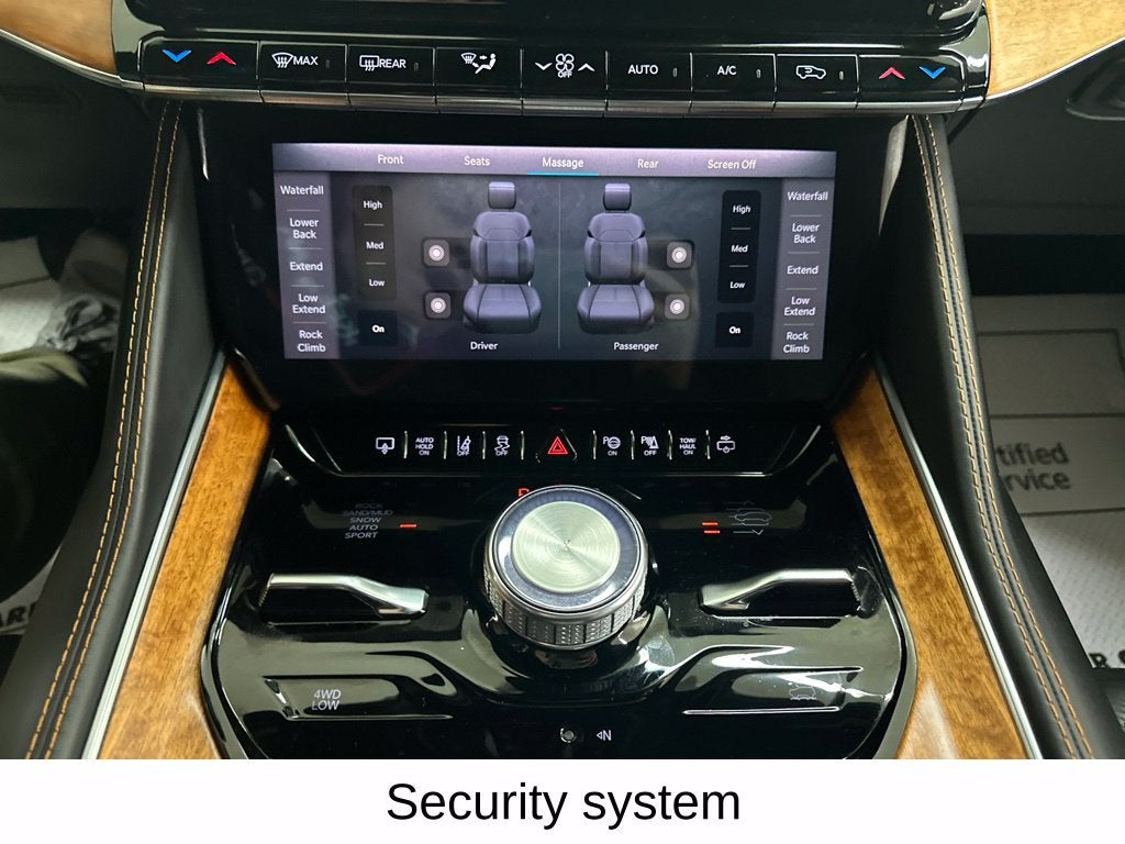 2022 Jeep Grand Wagoneer Series III