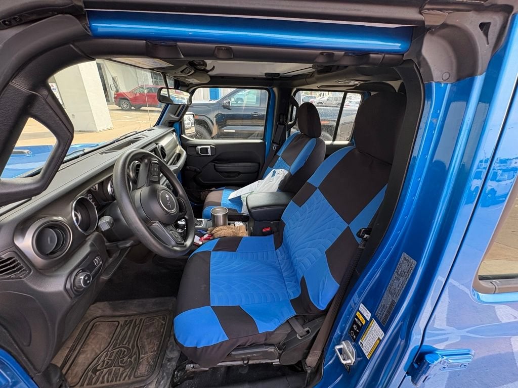 2023 Jeep Gladiator Sport