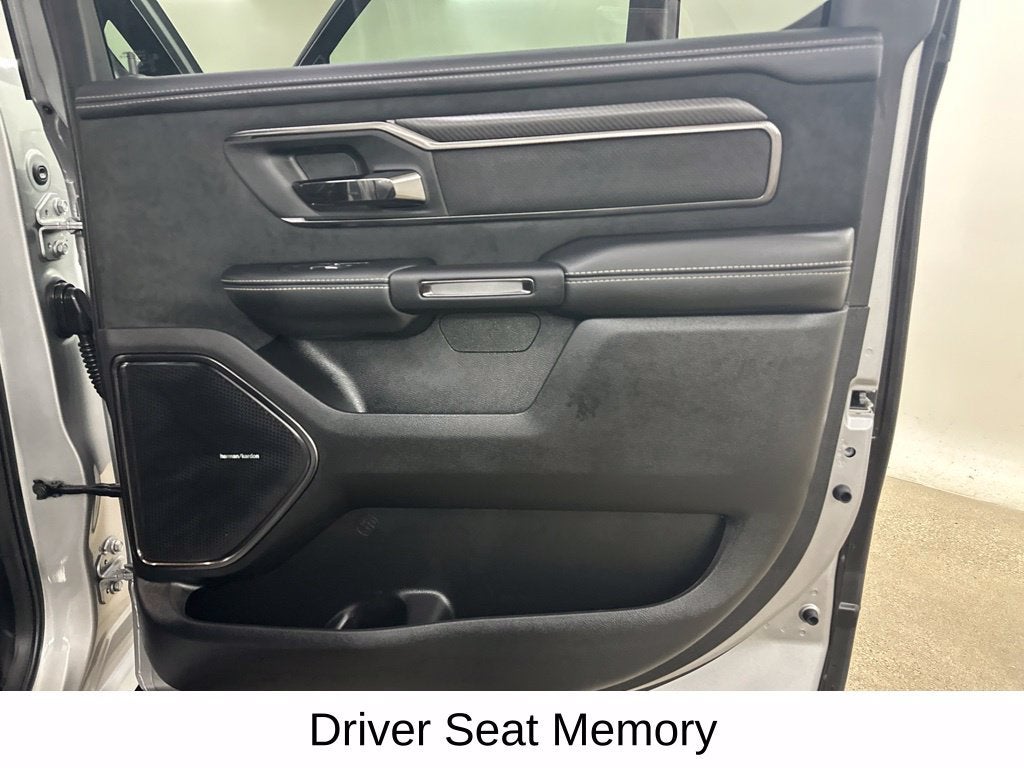 2025 RAM 1500 RHO