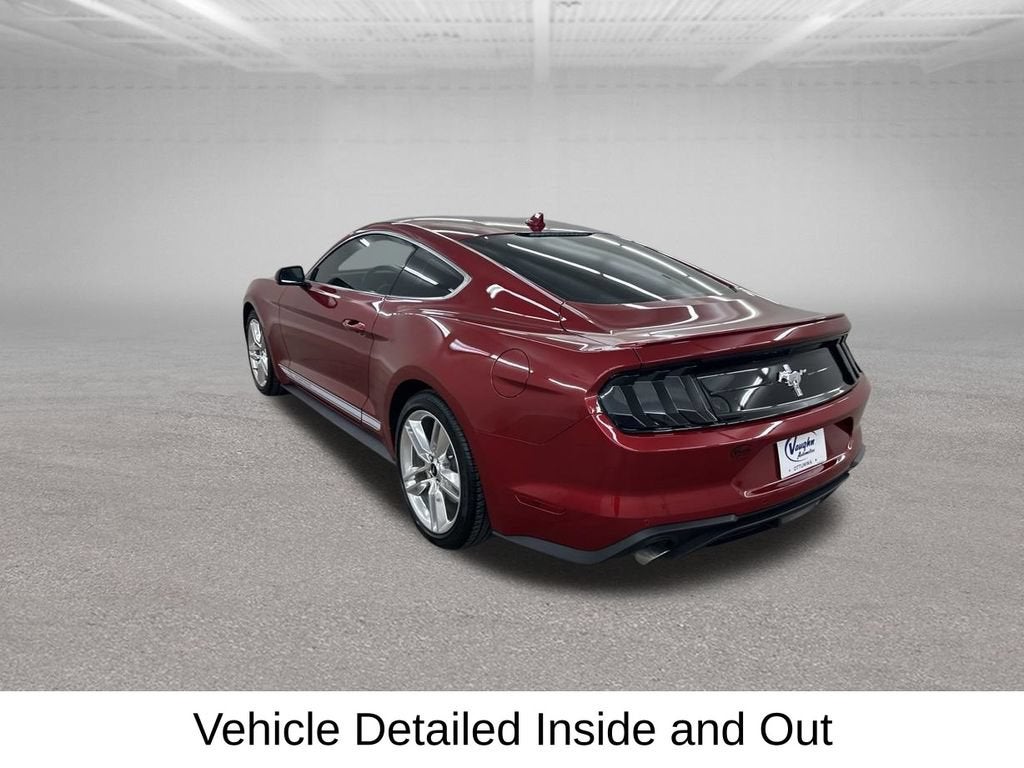 2020 Ford Mustang EcoBoost