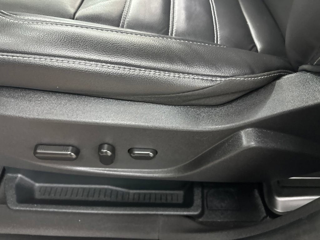 2017 Ford C-Max Energi SE