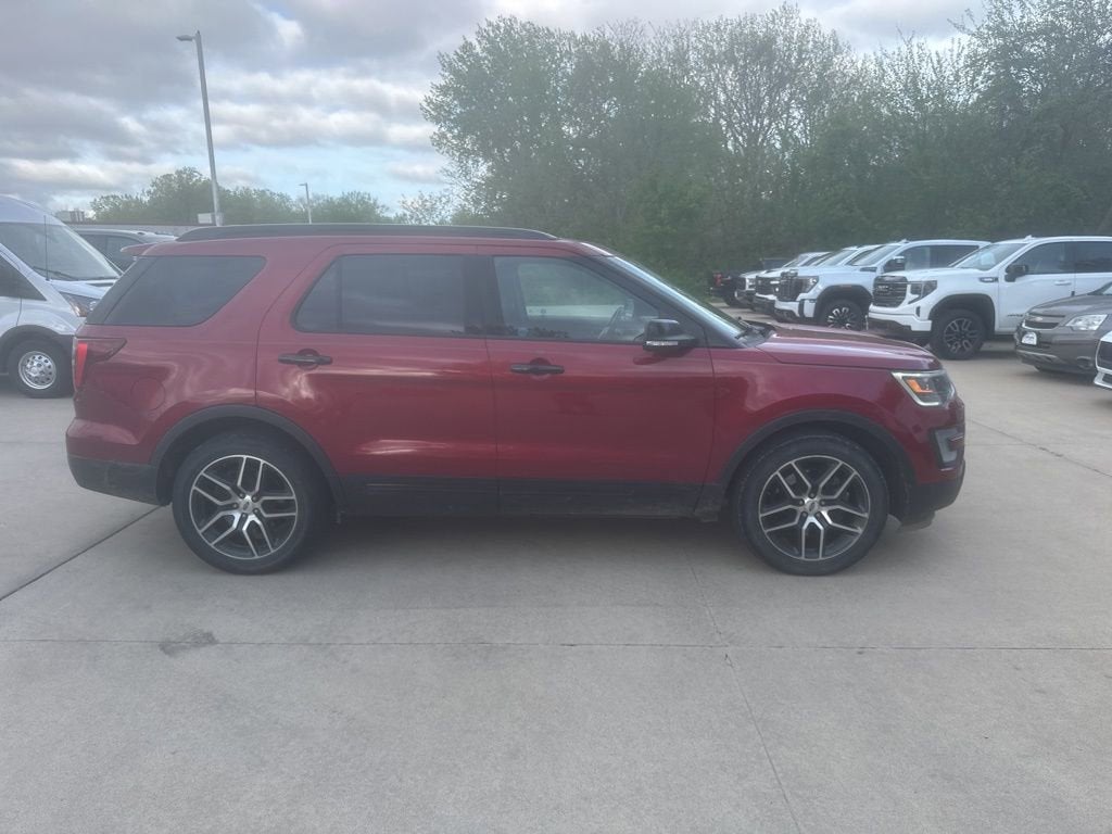 2017 Ford Explorer Sport