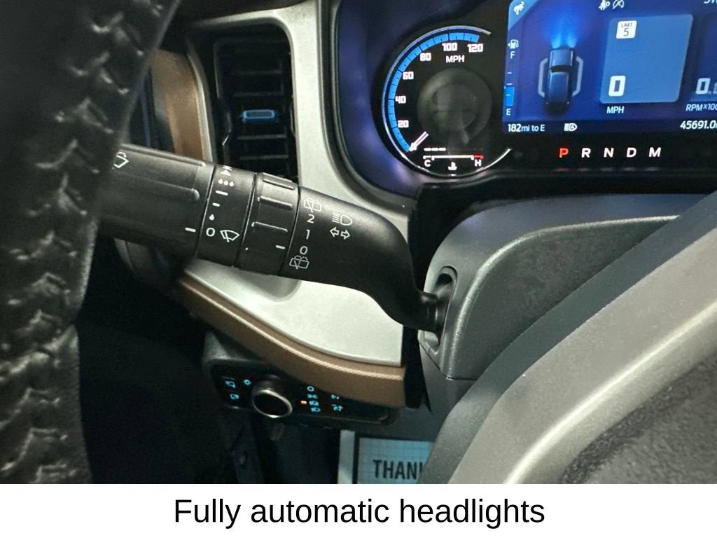 2023 Ford Bronco Base