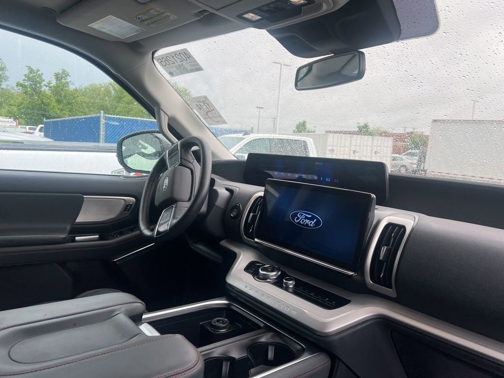 2025 Ford Expedition Max Active