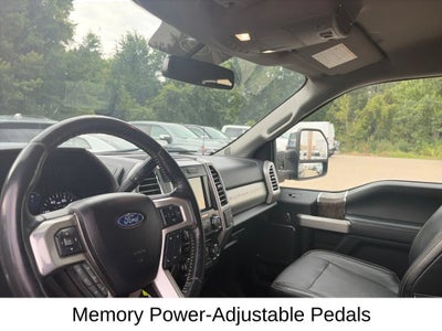 2017 Ford Super Duty F-250 SRW Lariat