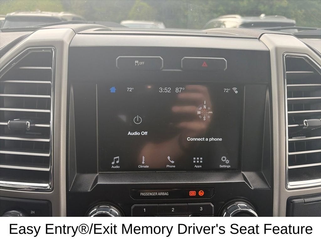 2017 Ford Super Duty F-250 SRW Lariat