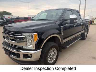 2017 Ford Super Duty F-250 SRW Lariat
