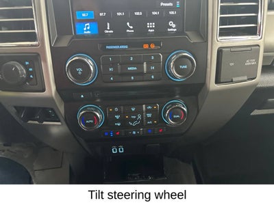 2017 Ford Super Duty F-250 SRW Lariat