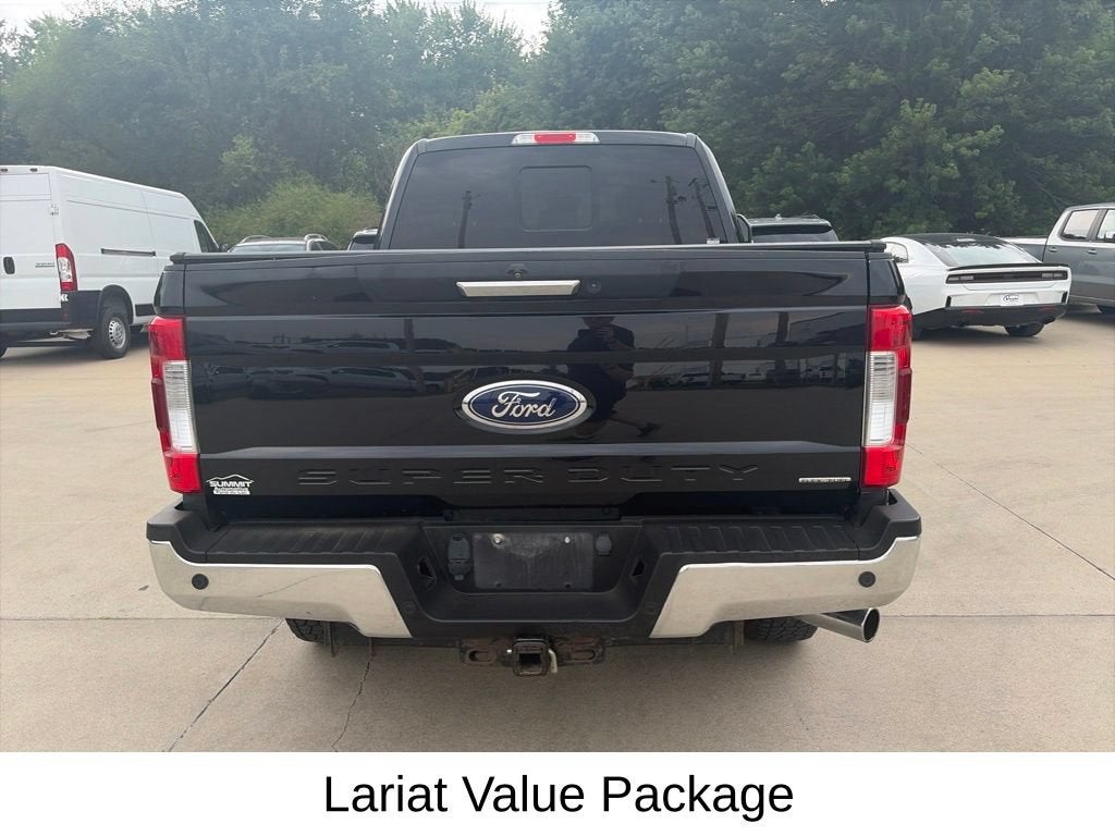 2017 Ford Super Duty F-250 SRW Lariat