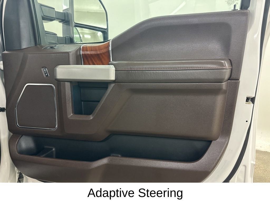 2017 Ford Super Duty F-350 SRW Platinum