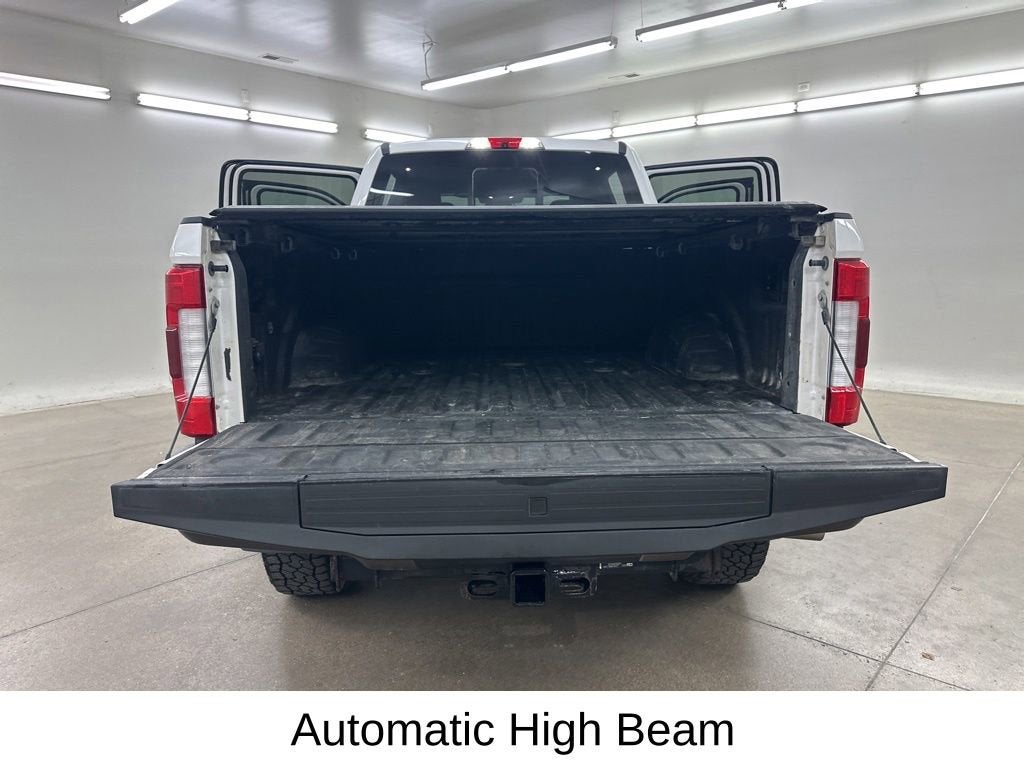 2017 Ford Super Duty F-350 SRW Platinum
