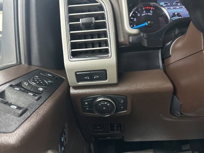 2017 Ford Super Duty F-350 SRW Platinum