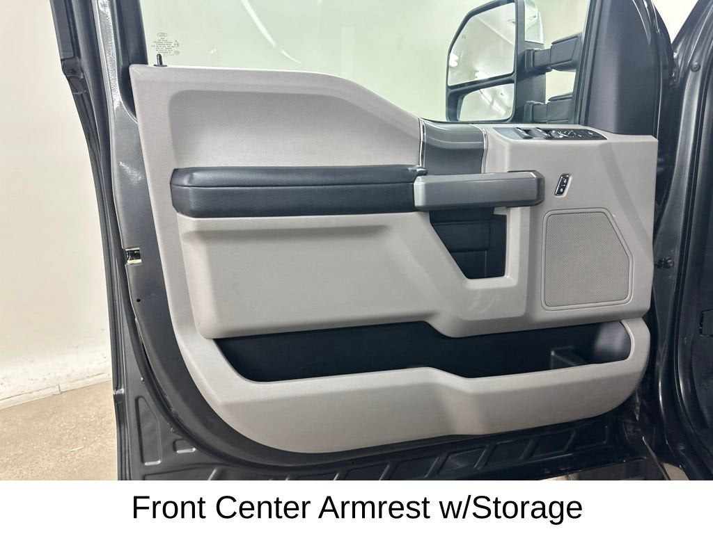 2018 Ford Super Duty F-350 SRW XL
