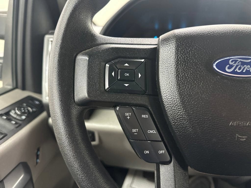 2018 Ford Super Duty F-350 SRW XL