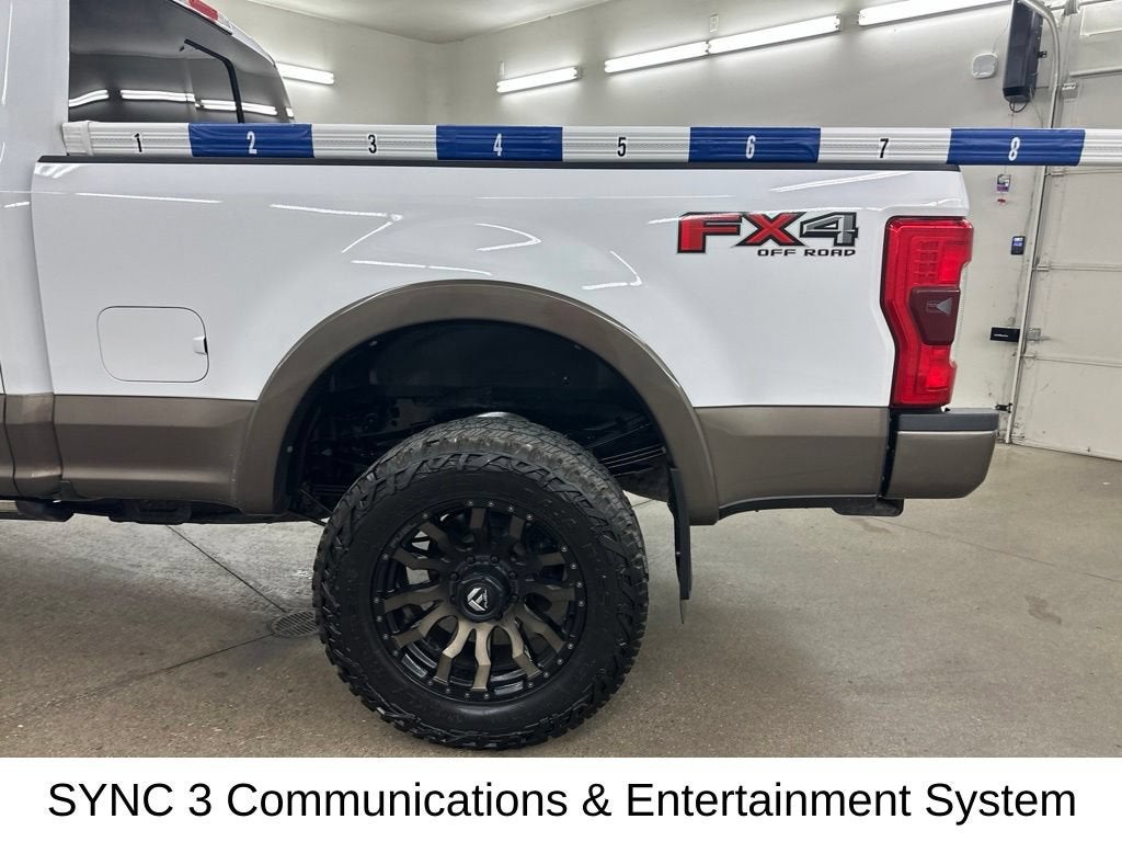 2017 Ford Super Duty F-350 SRW Platinum