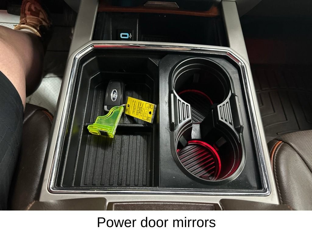 2017 Ford Super Duty F-350 SRW Platinum