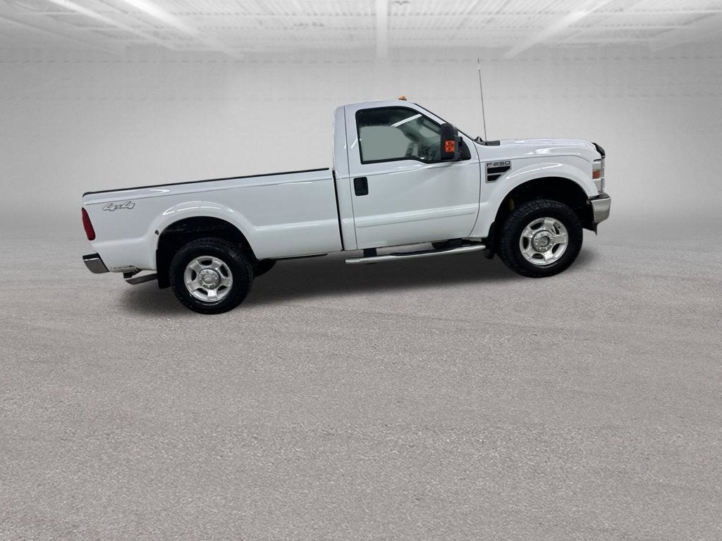 2009 Ford Super Duty F-250 SRW XL