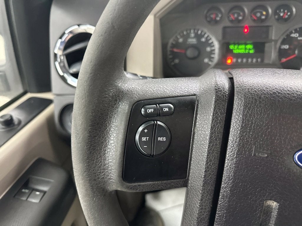 2009 Ford Super Duty F-250 SRW XL