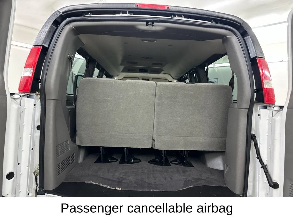 2019 Chevrolet Express Passenger 3500 LT