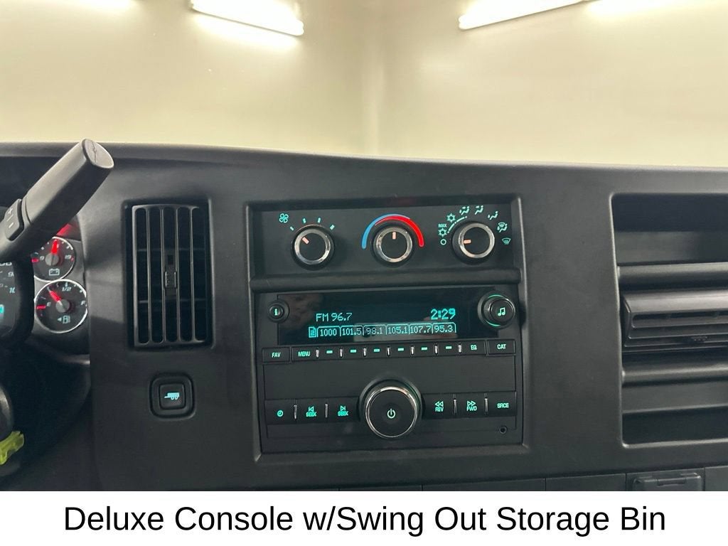 2019 Chevrolet Express Passenger 3500 LT