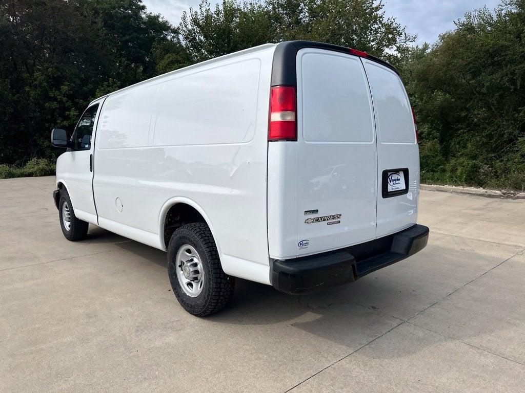 2011 Chevrolet Express Cargo 3500 Work Van